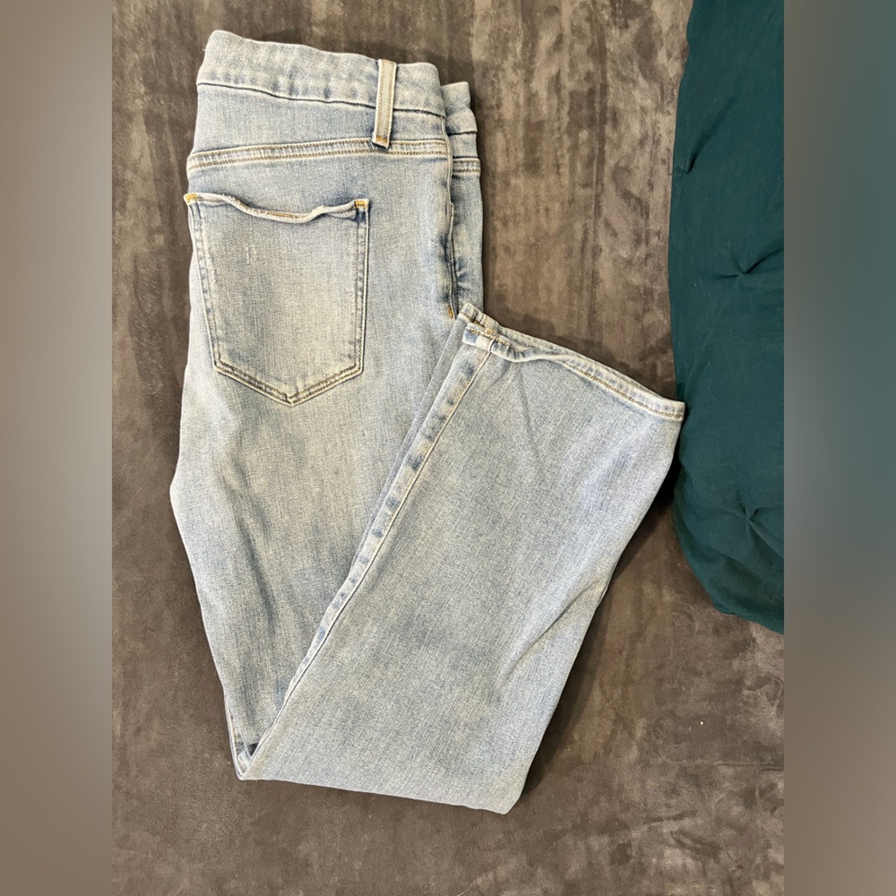 Joes jeans flawless high rise honey cropped boot cut jeans size 31